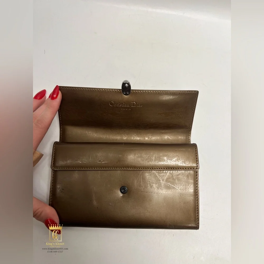 Christian Dior patent wallet